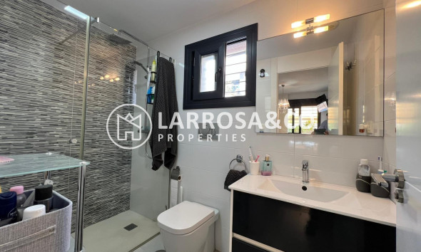 Вторичный рынок - Бунгало - Пилар де Орадада - Torre de la Horadada