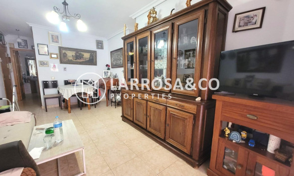 Resale - Apartment - Torrevieja - Centro