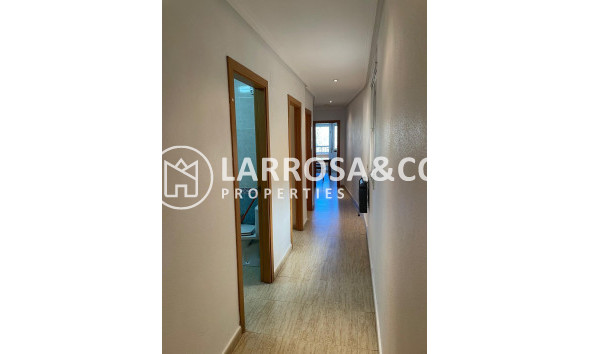 Вторичный рынок - Квартира - Лос Монтесинос - Pueblo 8