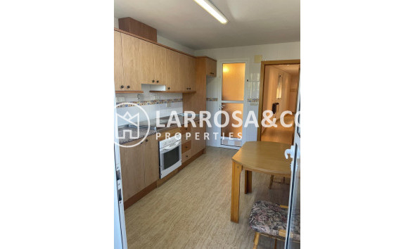 Вторичный рынок - Квартира - Лос Монтесинос - Pueblo 8