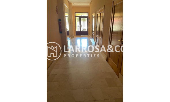 Вторичный рынок - Квартира - Лос Монтесинос - Pueblo 8