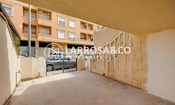 Вторичный рынок - Таунхаус - Лос Монтесинос - Pueblo 8