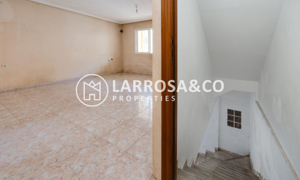 Вторичный рынок - Таунхаус - Лос Монтесинос - Pueblo 8