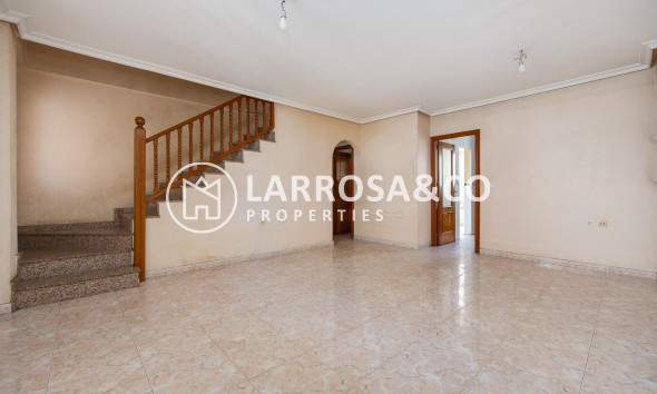 Вторичный рынок - Таунхаус - Лос Монтесинос - Pueblo 8