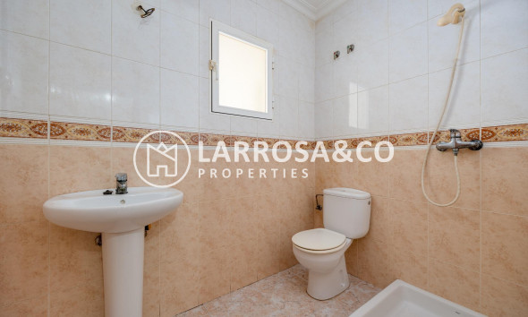 Вторичный рынок - Таунхаус - Лос Монтесинос - Pueblo 8