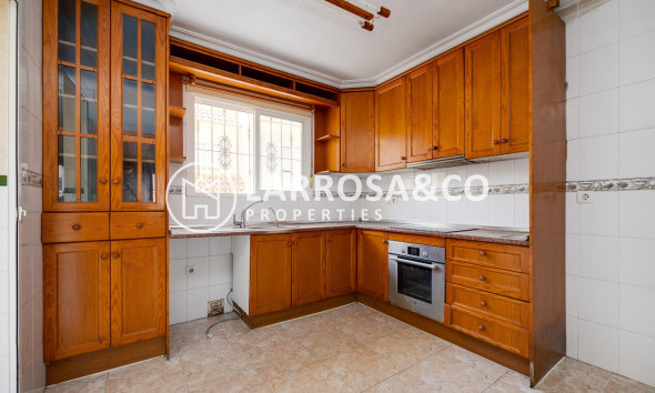 Вторичный рынок - Таунхаус - Лос Монтесинос - Pueblo 8