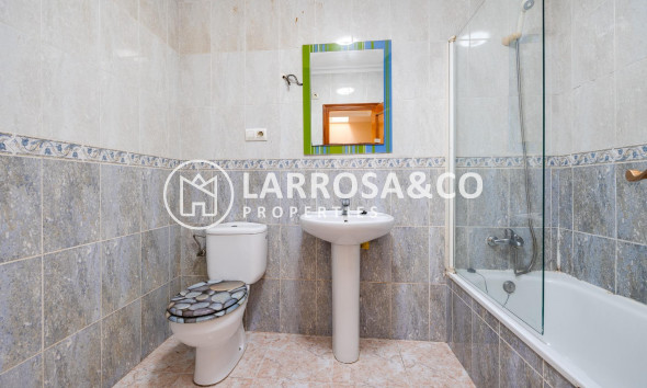 Вторичный рынок - Таунхаус - Лос Монтесинос - Pueblo 8