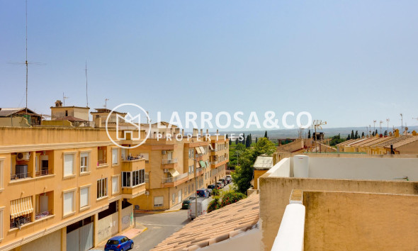 Вторичный рынок - Таунхаус - Лос Монтесинос - Pueblo 8