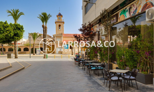 Вторичный рынок - Таунхаус - Лос Монтесинос - Pueblo 8