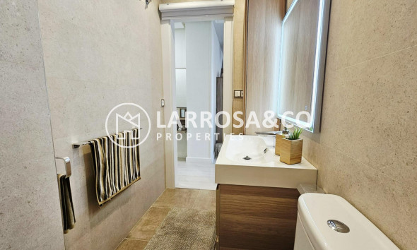 A Vendre - Apartment - Torrevieja - Nueva Torrevieja