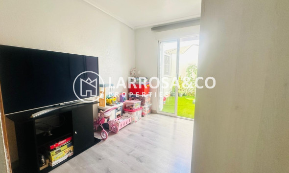 Reventa - Apartamento - Torrevieja - Nueva Torrevieja