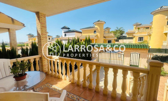 Reventa - Chalet - Orihuela costa - PAU 8