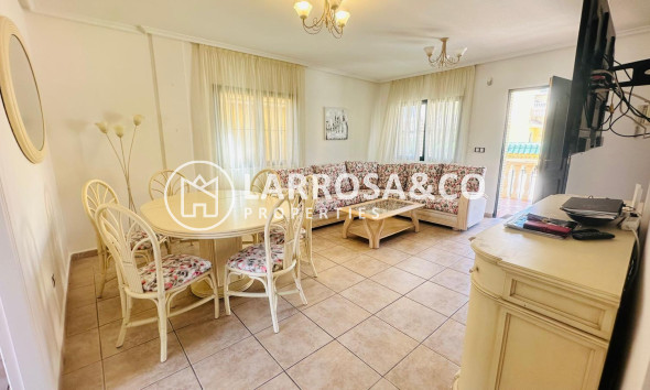 Reventa - Chalet - Orihuela costa - PAU 8