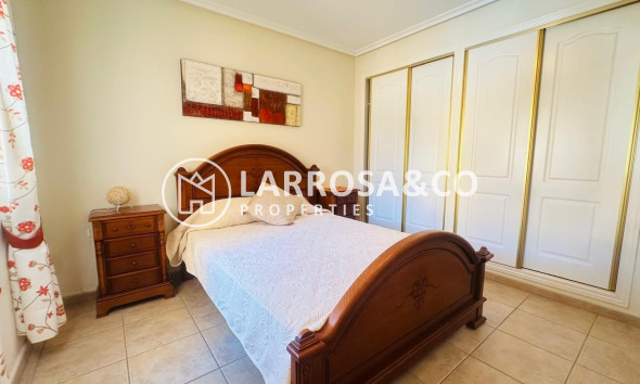 Reventa - Chalet - Orihuela costa - PAU 8