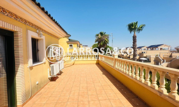 Reventa - Chalet - Orihuela costa - PAU 8