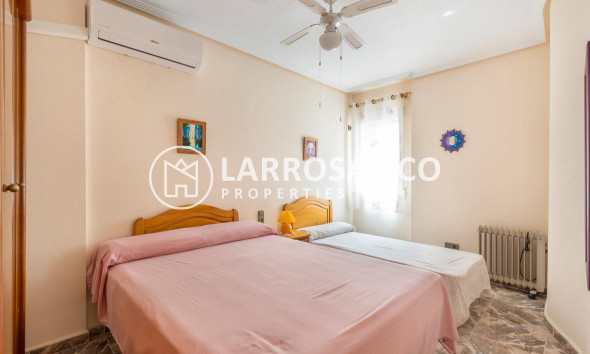 Resale - Semi-detached house - Los Alcázares - Centro