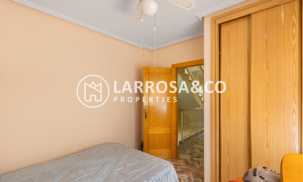 Resale - Semi-detached house - Los Alcázares - Centro