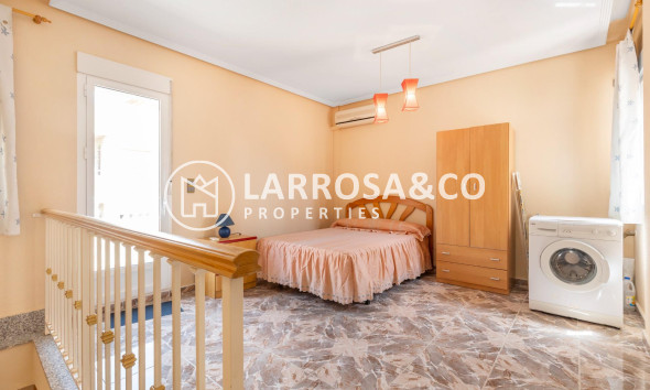 Resale - Semi-detached house - Los Alcázares - Centro