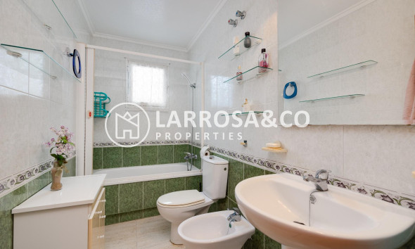 Herverkoop - Apartment - Torrevieja - Playa del cura