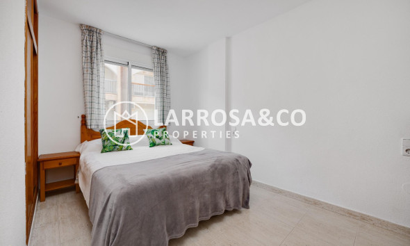 Herverkoop - Apartment - Torrevieja - Playa del cura