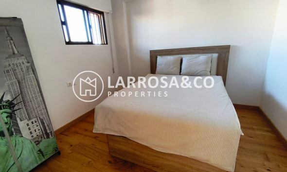 A Vendre - Penthouse  - Torrevieja - Cabo cervera