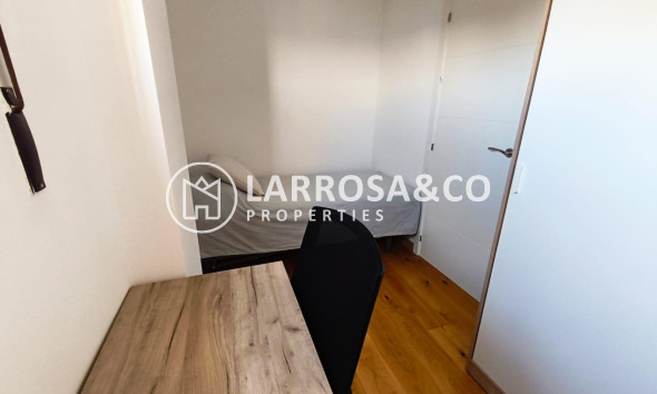 A Vendre - Penthouse  - Torrevieja - Cabo cervera