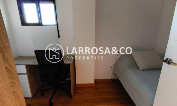 A Vendre - Penthouse  - Torrevieja - Cabo cervera