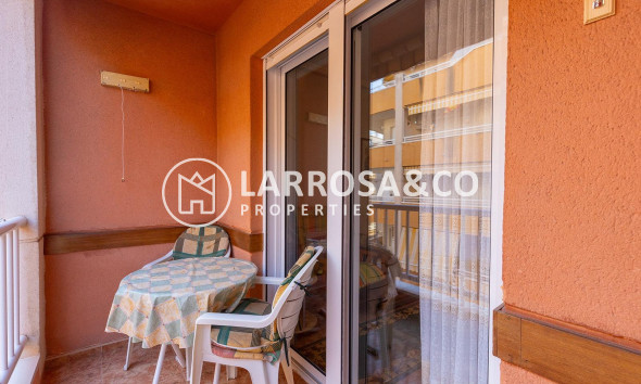 Resale - Apartment - Torrevieja - Estacion de autobuses