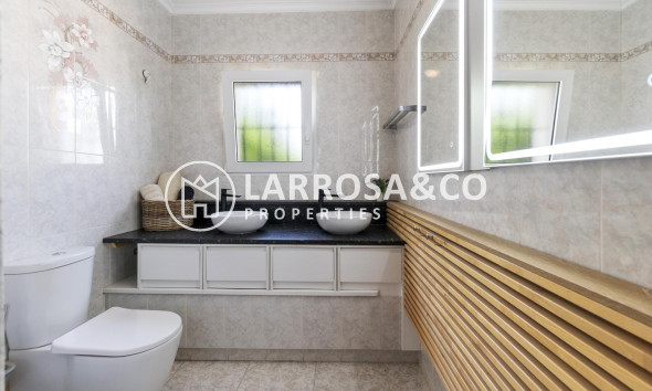 Herverkoop - Villa - Orihuela costa - Playa Flamenca