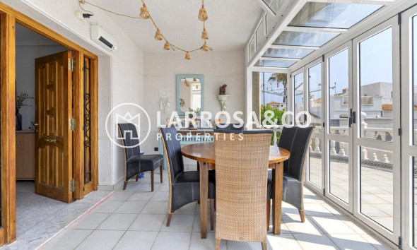 Herverkoop - Villa - Orihuela costa - Playa Flamenca