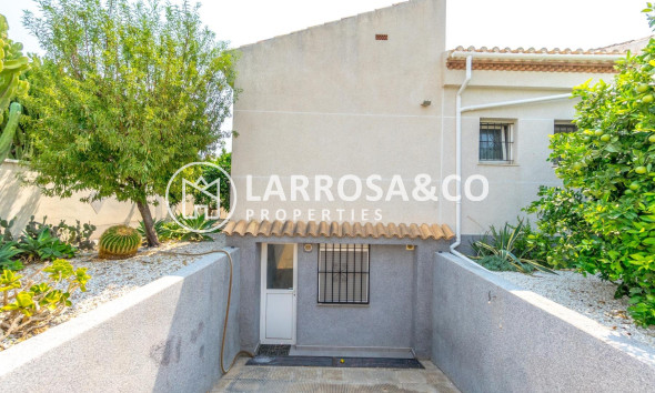 Herverkoop - Villa - Orihuela costa - Playa Flamenca