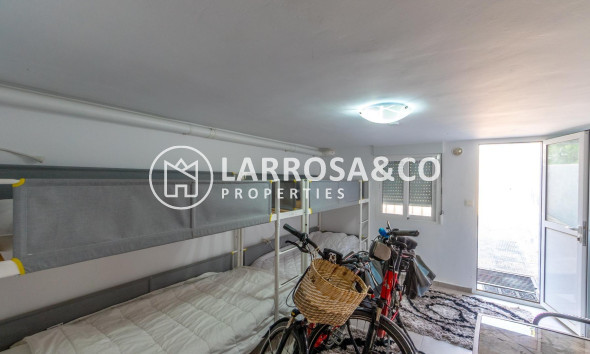 Herverkoop - Villa - Orihuela costa - Playa Flamenca