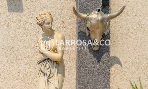 Herverkoop - Villa - Orihuela costa - Playa Flamenca