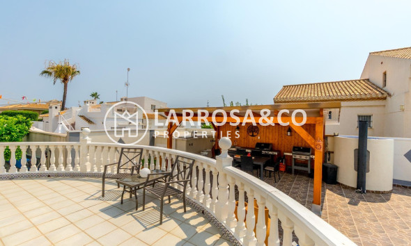 Herverkoop - Villa - Orihuela costa - Playa Flamenca
