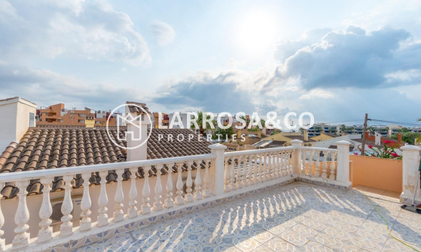 A Vendre - Villa - Orihuela costa - Punta Prima