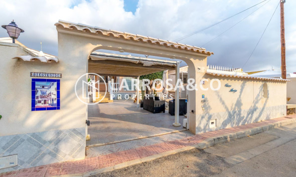 A Vendre - Villa - Orihuela costa - Punta Prima