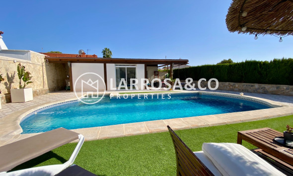 Вторичный рынок - Дом - Сьюдад Кесада - Ciudad Quesada