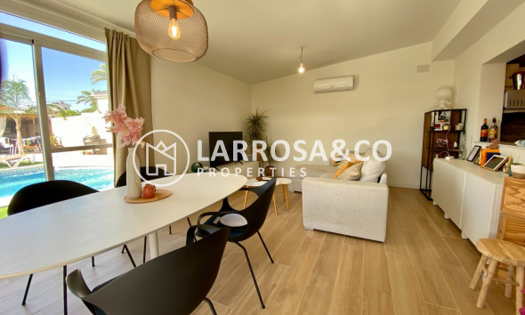 Вторичный рынок - Дом - Сьюдад Кесада - Ciudad Quesada