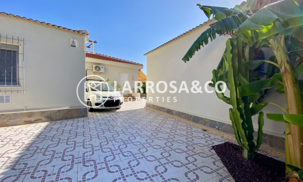 Вторичный рынок - Дом - Сьюдад Кесада - Ciudad Quesada