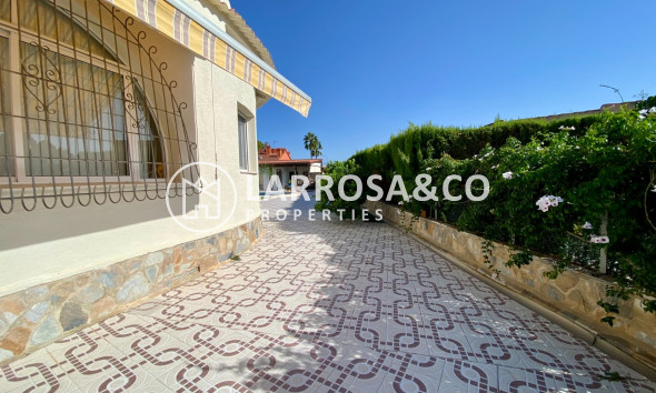 Вторичный рынок - Дом - Сьюдад Кесада - Ciudad Quesada