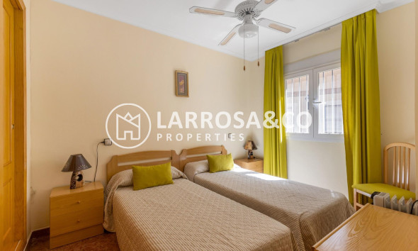 Resale - Apartment - Torrevieja - Los Locos Beach