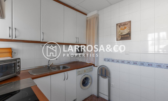 Resale - Apartment - Torrevieja - Los Locos Beach