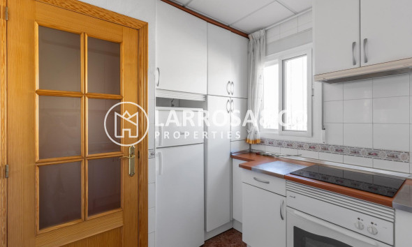 Resale - Apartment - Torrevieja - Los Locos Beach