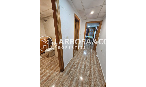 Resale - Apartment - Guardamar del Segura - Cervantes