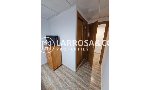 Resale - Apartment - Guardamar del Segura - Cervantes