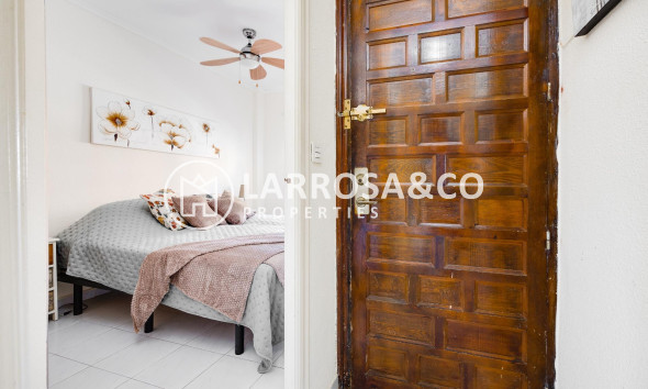 Resale - Apartment - Torrevieja - Torreblanca