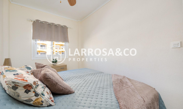 Resale - Apartment - Torrevieja - Torreblanca