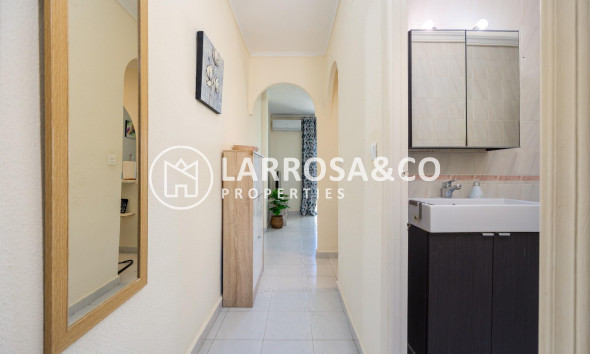 Resale - Apartment - Torrevieja - Torreblanca