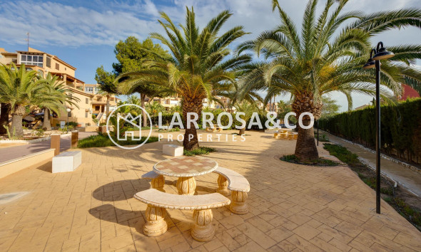 Resale - Apartment - Torrevieja - Torreblanca