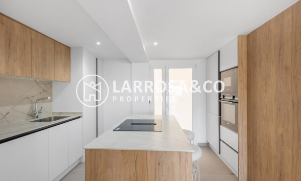 Resale - Apartment - Torrevieja - La Mata